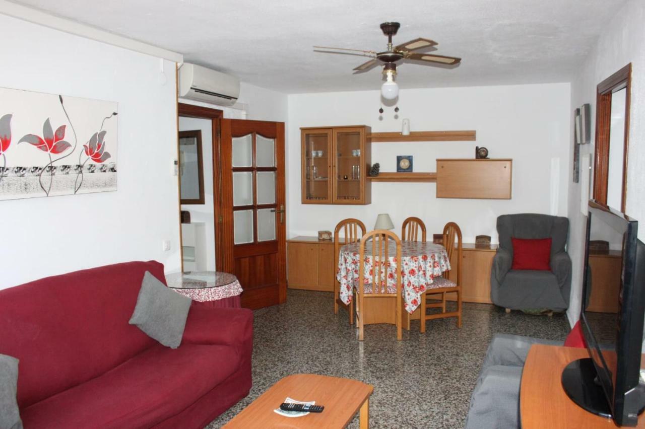 Apartamento Plaza Reina Leilighet Málaga Eksteriør bilde